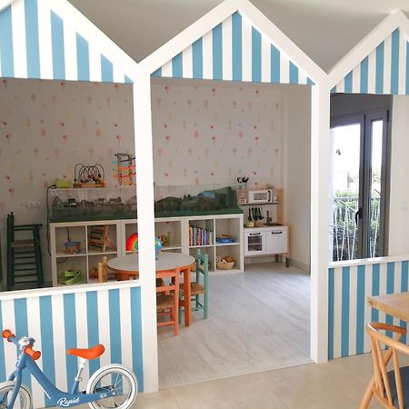 Apartamentos Marfina Castelldefels Bagian luar foto