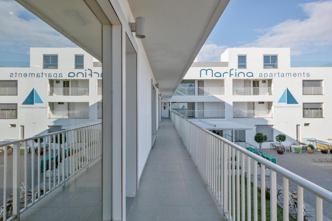 Apartamentos Marfina Castelldefels Bagian luar foto
