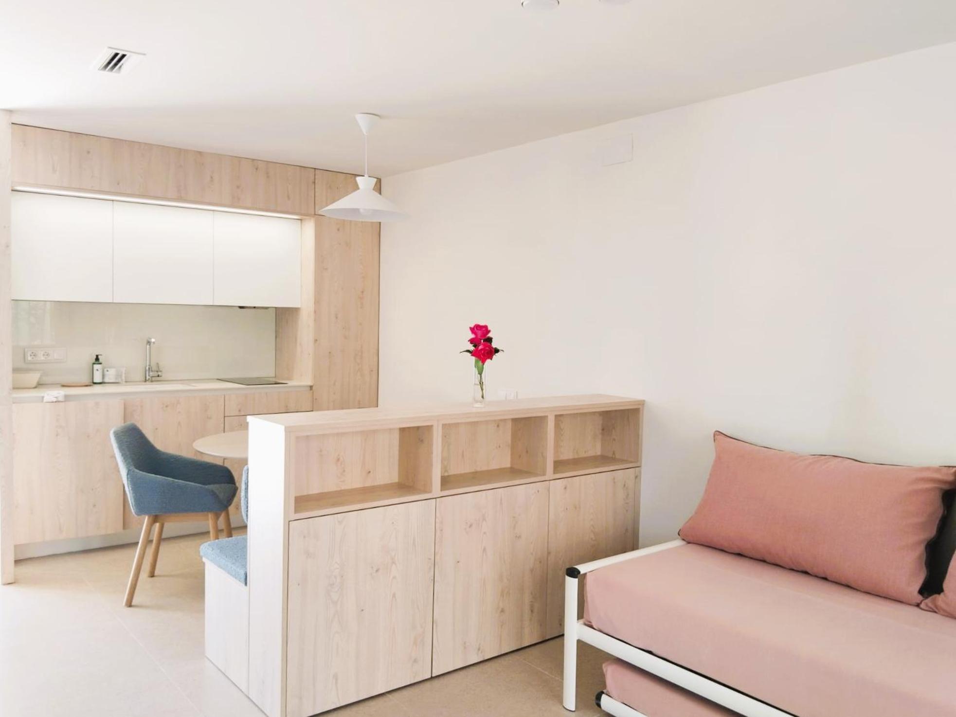 Apartamentos Marfina Castelldefels Bagian luar foto