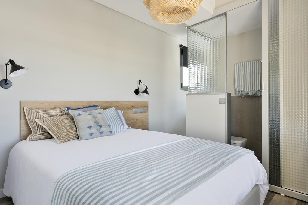 Apartamentos Marfina Castelldefels Bagian luar foto