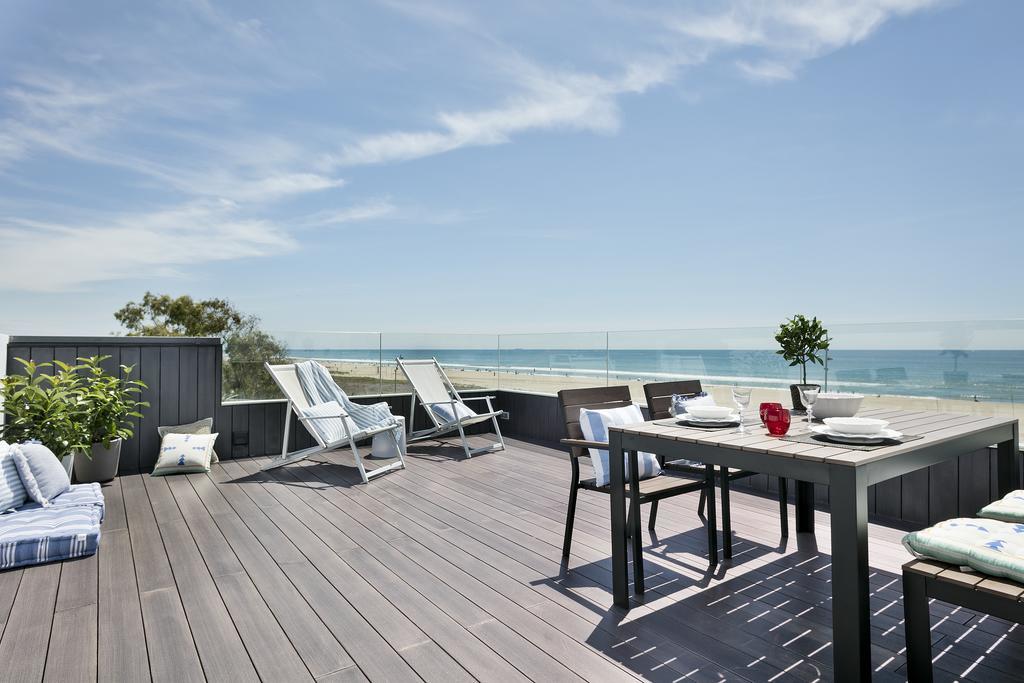 Apartamentos Marfina Castelldefels Bagian luar foto